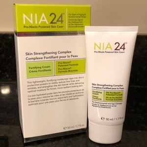 Nia 24 Skin Strengthening Complex